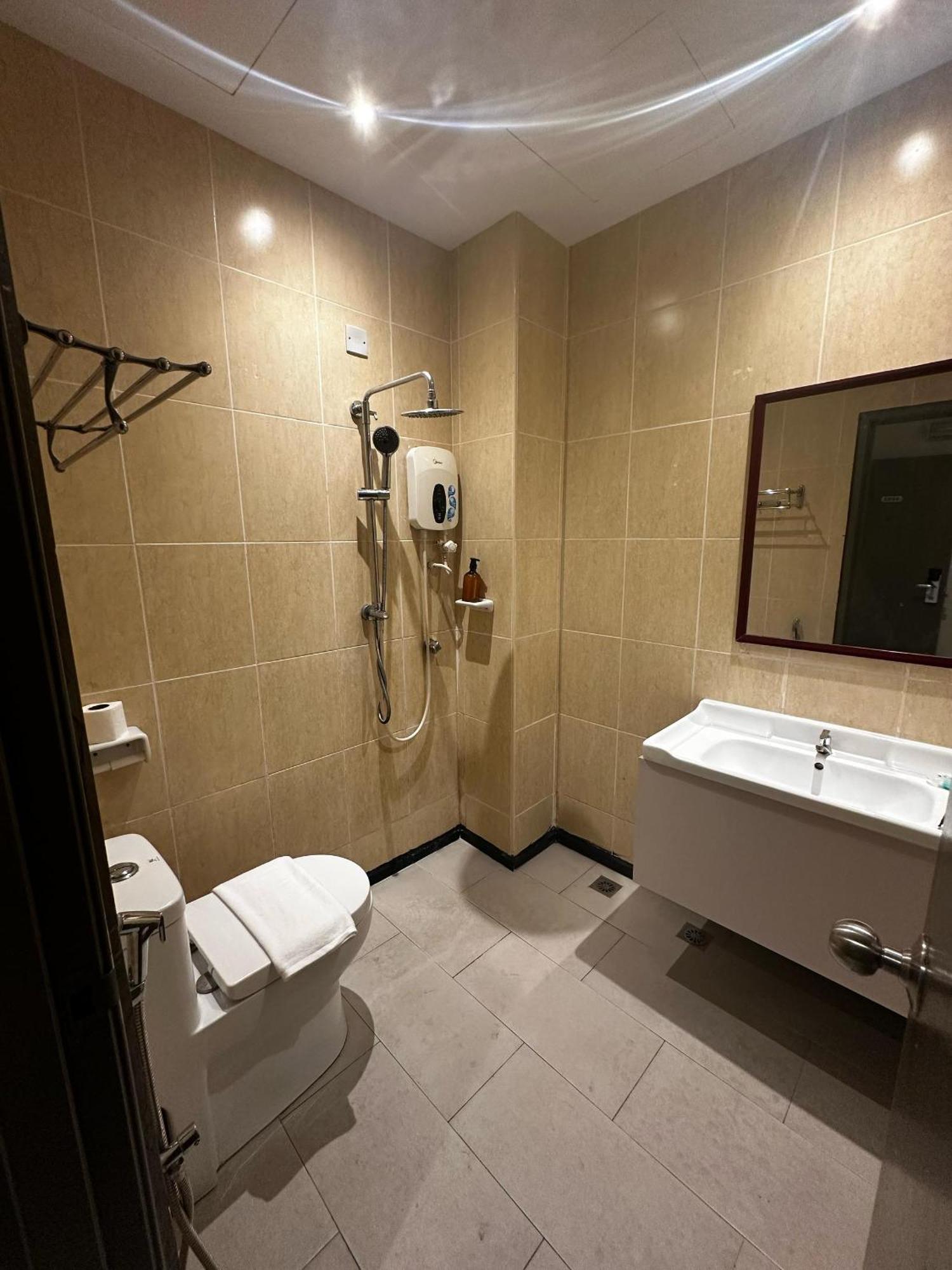 Kingston Hotel 12 - Jalan Raja Laut, Kl クアラルンプール エクステリア 写真